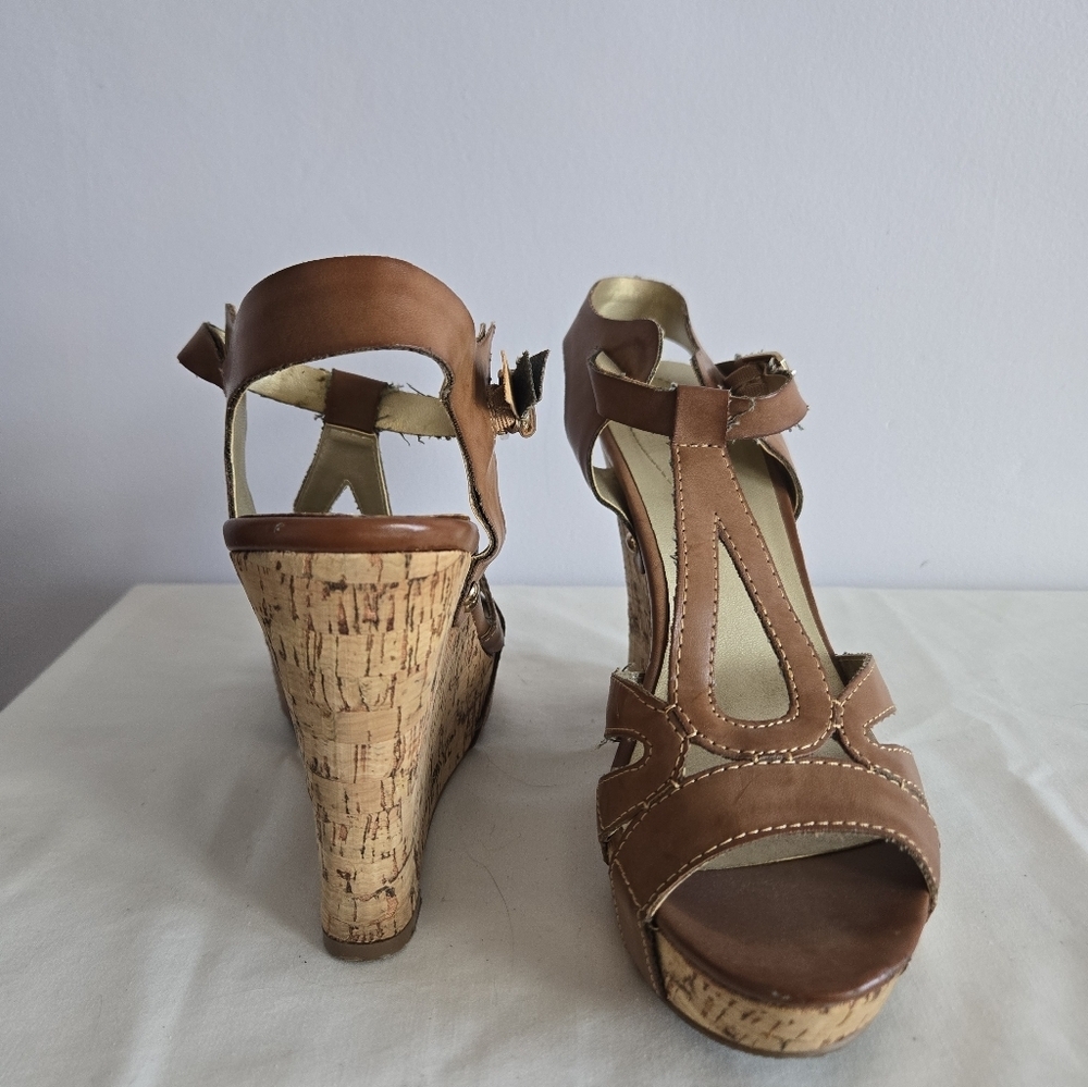 GUESS Brown Strappy Women's Wedges - Picture 3 of 6